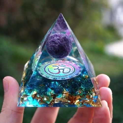 Energy Healing Pyramid Crystal